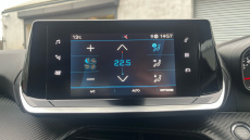 Peugeot 208 1.2 PureTech 100 Allure 5dr Petrol Hatchback